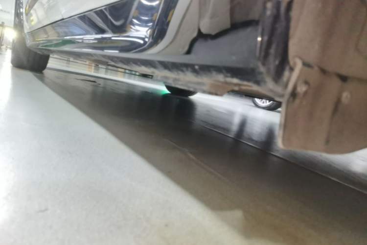 Used ARCFOX Alpha S 2022 HI Version Advanced Edition Left Side Sill