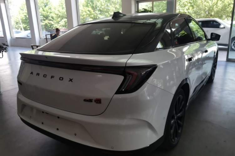 Used ARCFOX Alpha S 2022 HI Version Advanced Edition Rear Right 45 Deg