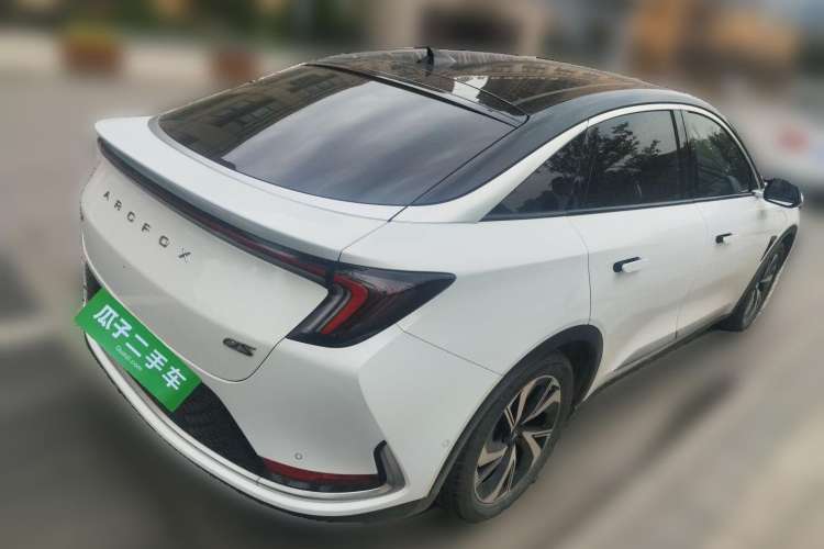 Used ARCFOX Alpha S 2022 525S 175kW Rear Right 45 Deg