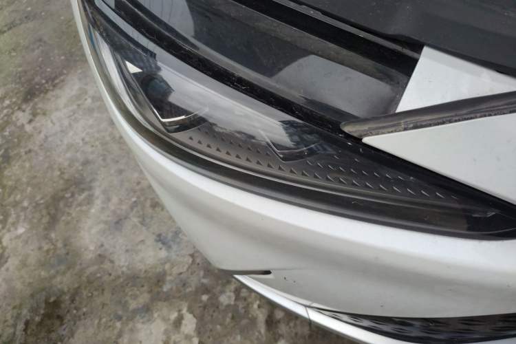 Used ARCFOX Alpha S 2022 525S 160kW Right Front Headlight