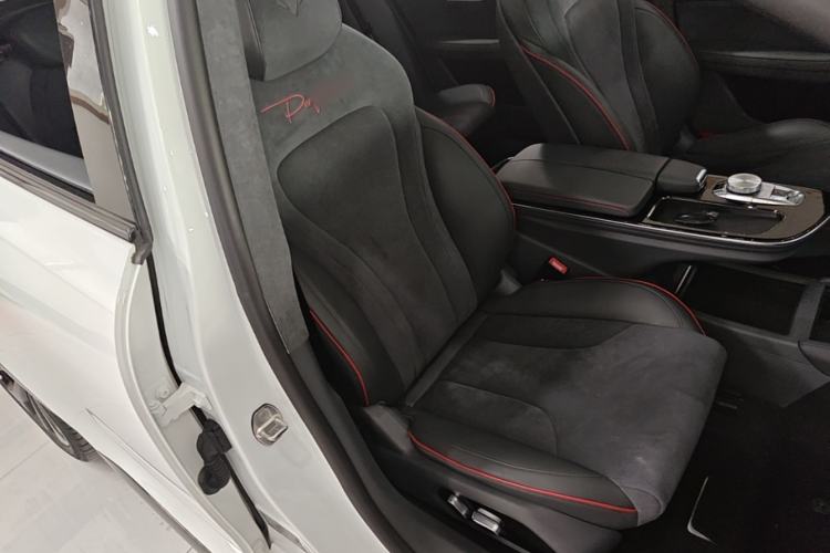 Used ARCFOX Alpha S 2022 HI Version Advanced Edition Right Front Seat