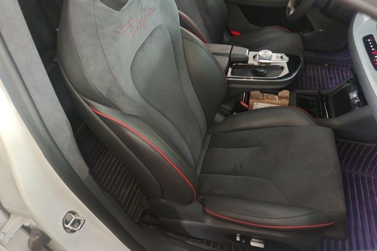Used ARCFOX Alpha S 2022 HI Version Advanced Edition Right Front Seat