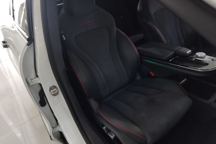 Used ARCFOX Alpha S 2022 HI Version Advanced Edition Right Front Seat