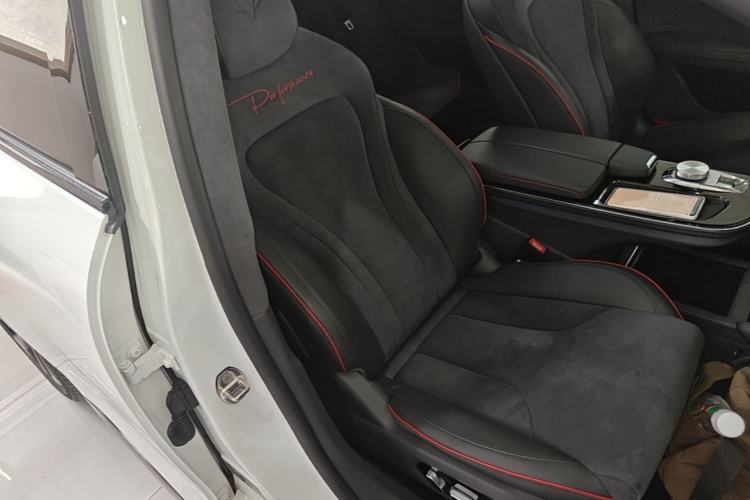 Used ARCFOX Alpha S 2022 HI Version Advanced Edition Right Front Seat