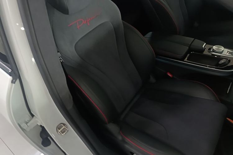 Used ARCFOX Alpha S 2022 HI Version Advanced Edition Right Front Seat