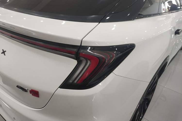 Used ARCFOX Alpha S 2022 HI Version Advanced Edition Right Rear Taillight