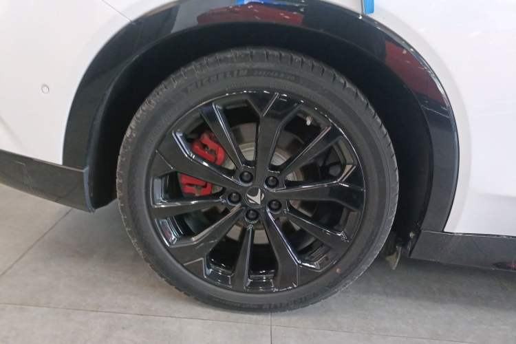 Used ARCFOX Alpha S 2022 HI Version Advanced Edition Right Rear Wheel Hub
