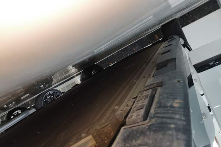 Used ARCFOX Alpha S 2022 HI Version Advanced Edition Right Side Sill