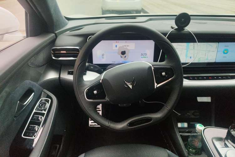 Used ARCFOX Alpha S 2022 525S 175kW Steering Wheel