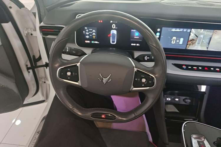 Used ARCFOX Alpha S 2022 HI Version Advanced Edition Steering Wheel