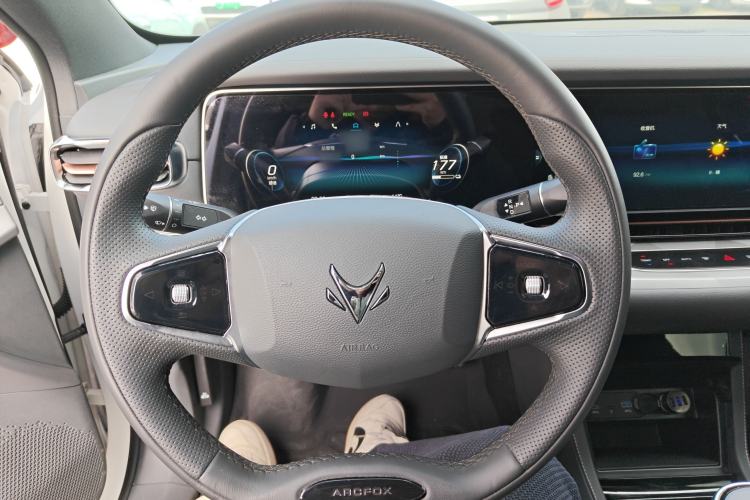 Used ARCFOX Alpha S 2022 525S 160kW Steering Wheel