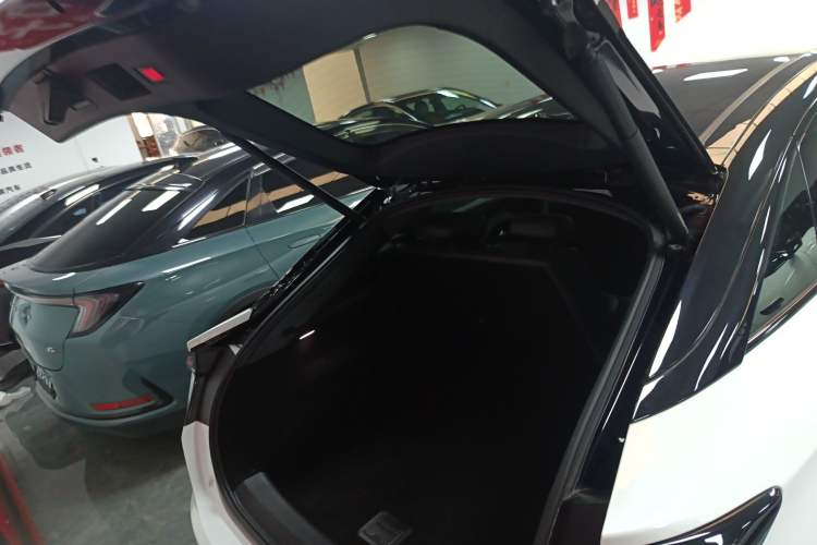 Used ARCFOX Alpha S 2022 HI Edition Advanced Version Trunk