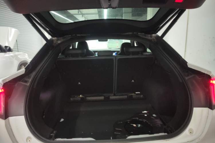 Used ARCFOX Alpha S 2022 HI Version Advanced Edition Trunk