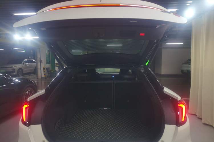 Used ARCFOX Alpha S 2022 HI Version Advanced Edition Trunk