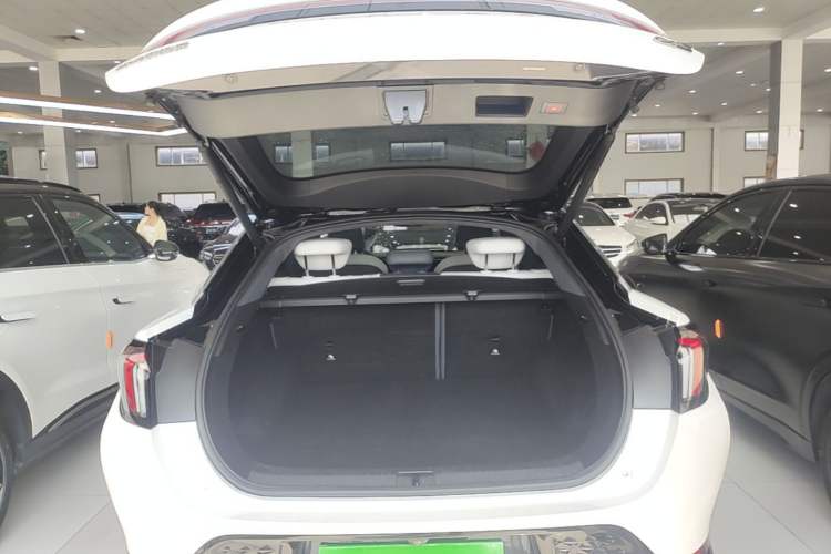 Used ARCFOX Alpha S 2022 708S+ 160kW Trunk