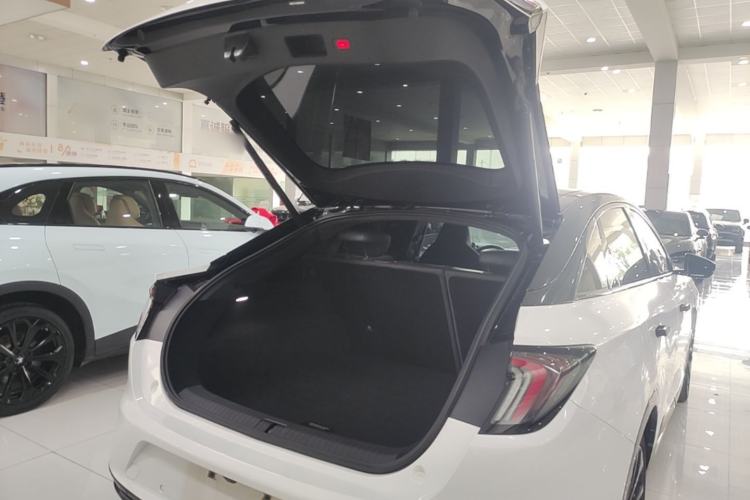 Used ARCFOX Alpha S 2022 HI Version Advanced Edition Trunk