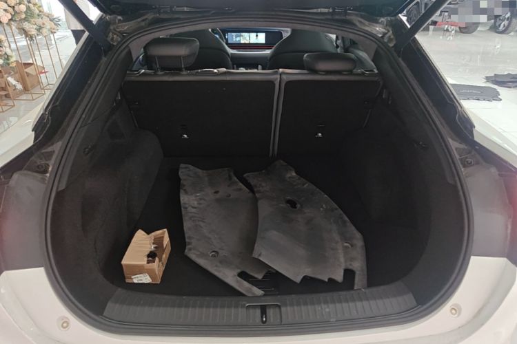 Used ARCFOX Alpha S 2022 HI Version Advanced Edition Trunk