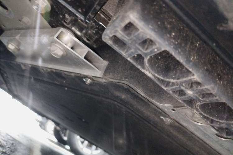 Used ARCFOX Alpha S 2023 Pioneer Edition Chassis Front Left