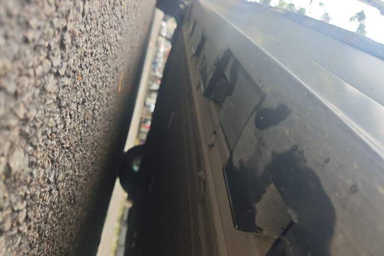 Used ARCFOX Alpha S 2023 Pioneer Edition Chassis Front Right