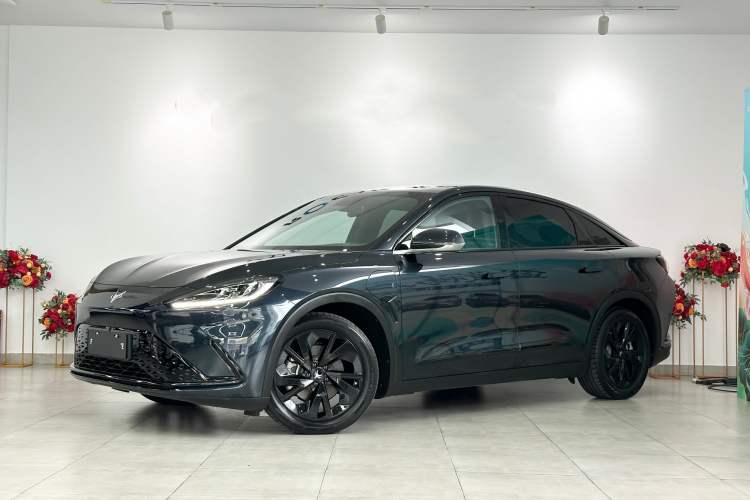 Used ARCFOX Alpha S 2023 525 Forest Edition 175kW Exterior 1