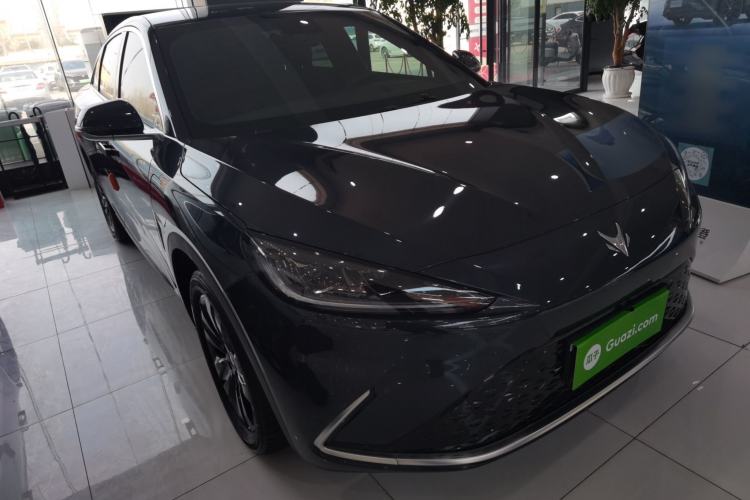Used ARCFOX Alpha S 2023 525 Forest Edition 175kW Exterior 1