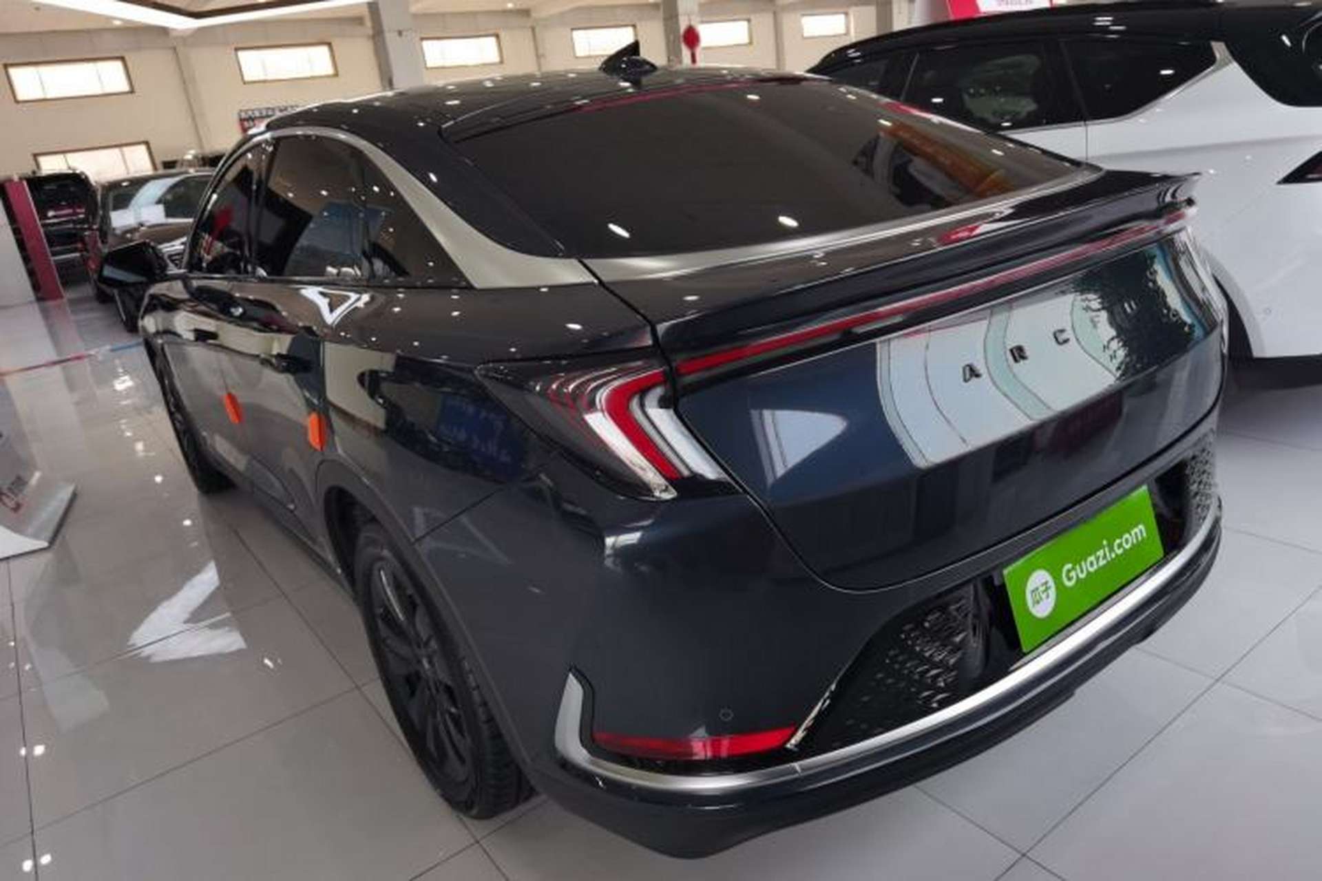 Used ARCFOX Alpha S 2023 525 Forest Edition 175kW Exterior 2