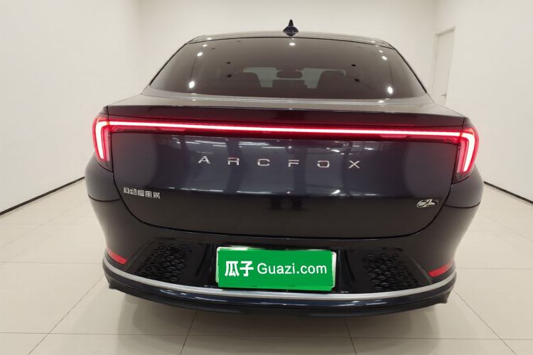 Used ARCFOX Alpha S 2023 525 Forest Edition 175kW Exterior 4