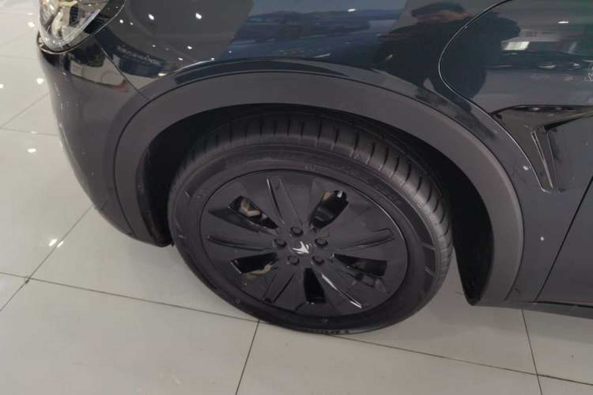 Used ARCFOX Alpha S 2023 525 Forest Edition 175kW Exterior 4