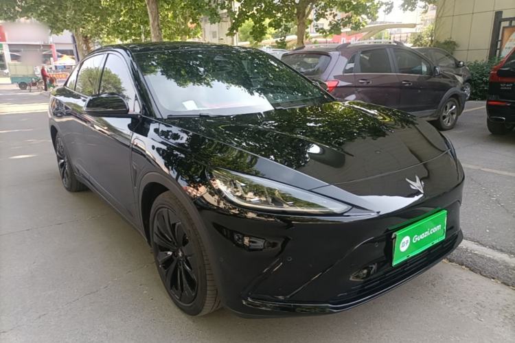 Used ARCFOX Alpha S 2023 603D Forest Edition 320kW Front Right 45 Deg