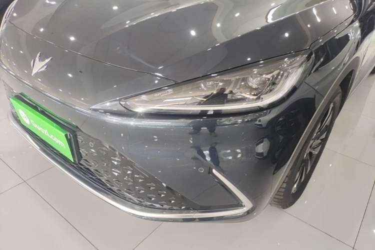 Used ARCFOX Alpha S 2023 525 Forest Edition 175kW Left Front Headlight