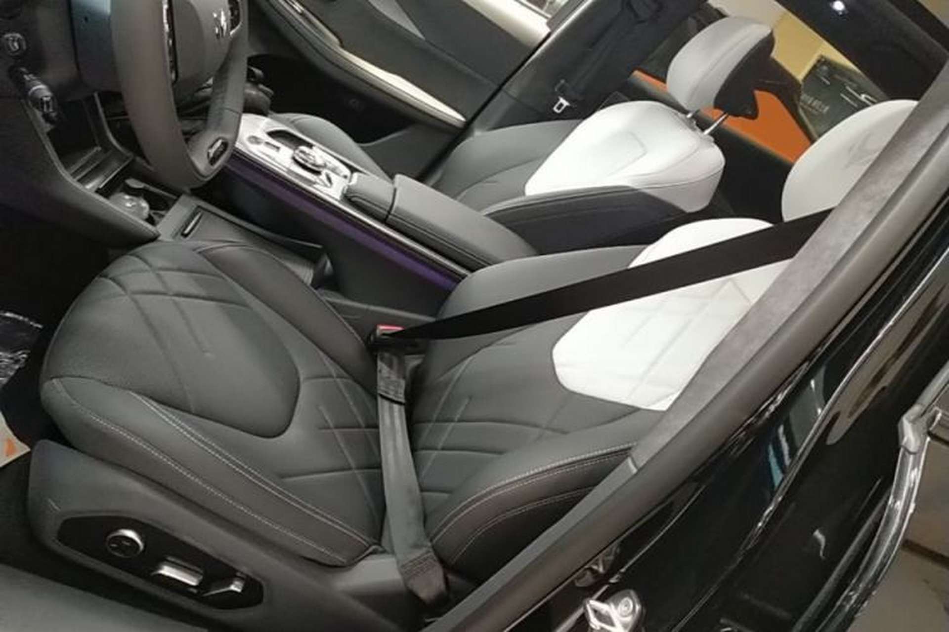Used ARCFOX Alpha S 2023 603D Forest Edition 320kW Left Front Seat