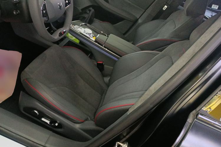 Used ARCFOX Alpha S 2023 Pioneer Edition Left Front Seat