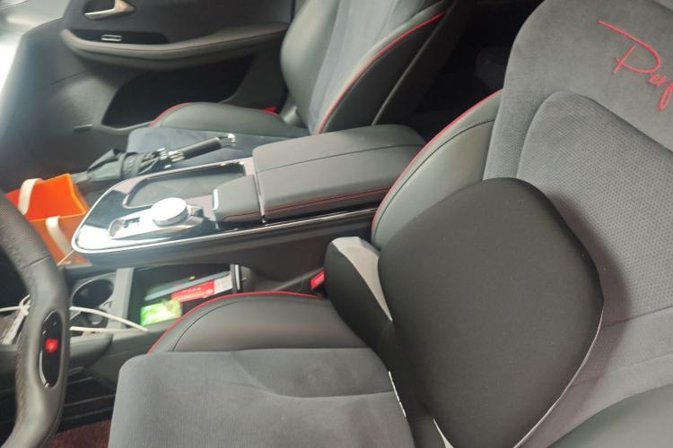 Used ARCFOX Alpha S 2023 Pioneer Edition Left Front Seat