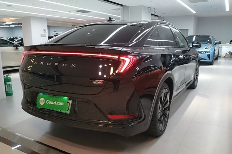 Used ARCFOX Alpha S 2023 603D Forest Edition 320kW Rear Right 45 Deg