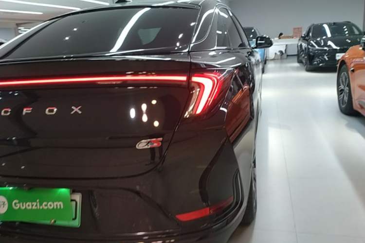 Used ARCFOX Alpha S 2023 603D Forest Edition 320kW Right Rear Taillight