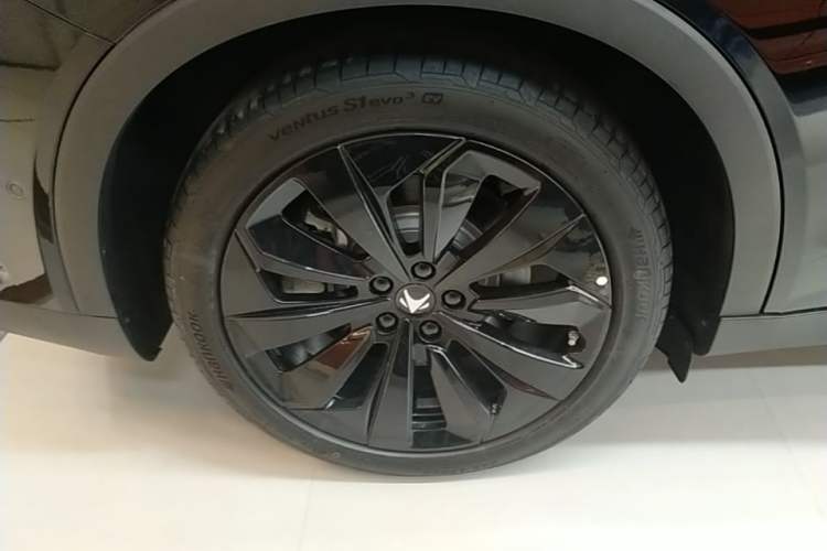 Used ARCFOX Alpha S 2023 603D Forest Edition 320kW Right Rear Wheel Hub