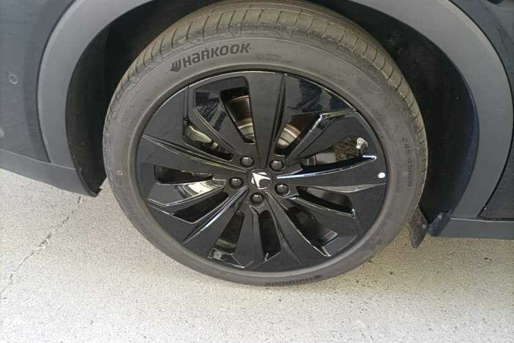 Used ARCFOX Alpha S 2023 603D Forest Edition 320kW Right Rear Wheel Hub