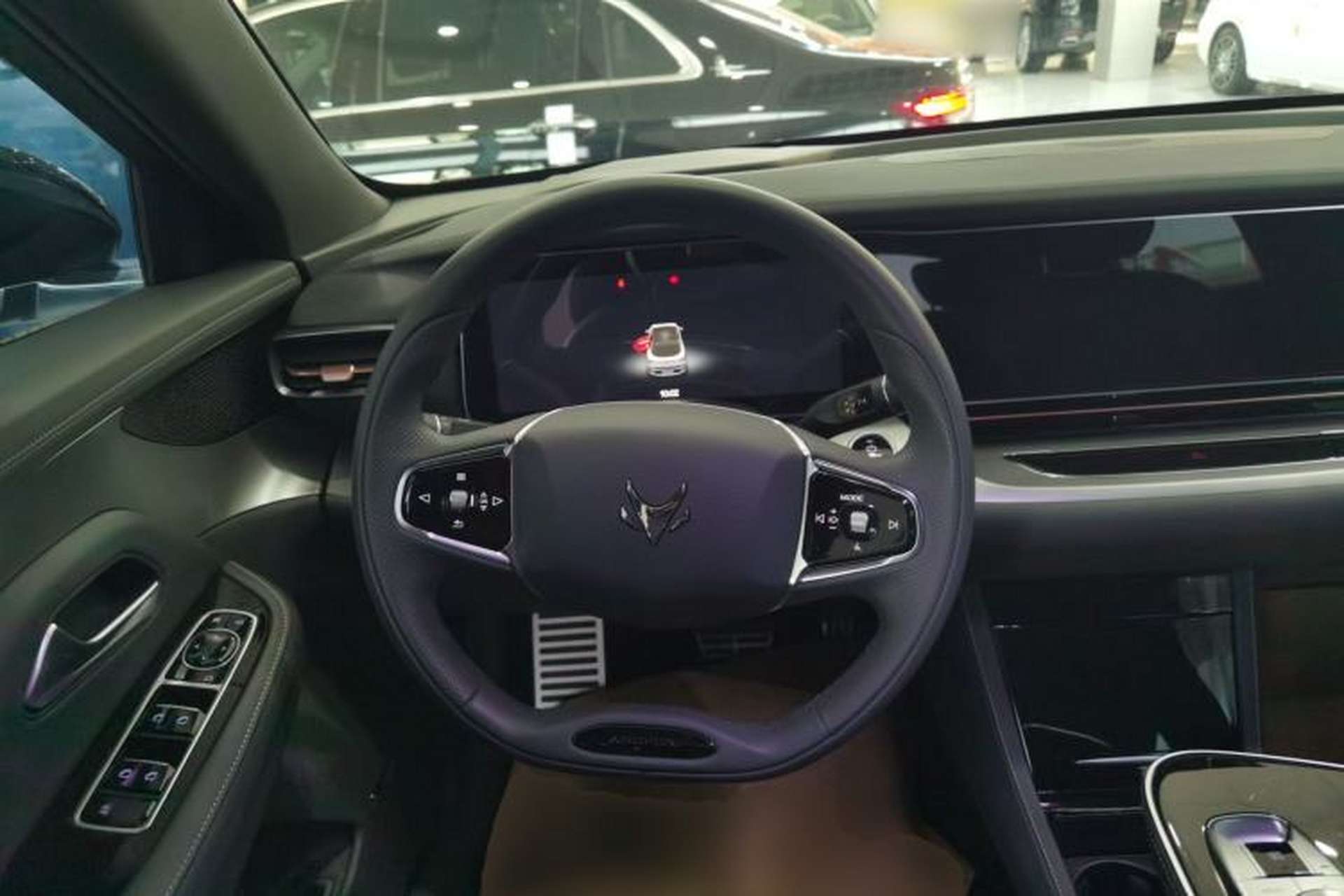 Used ARCFOX Alpha S 2023 525 Forest Edition 175kW Steering Wheel