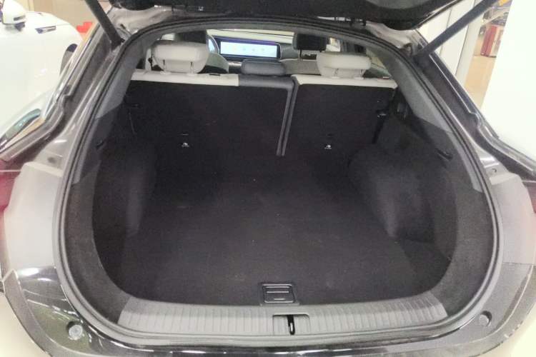Used ARCFOX Alpha S 2023 603D Forest Edition 320kW Trunk