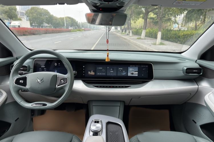 Used ARCFOX Alpha S 2023 525E Forest Edition 175kW Interior 4