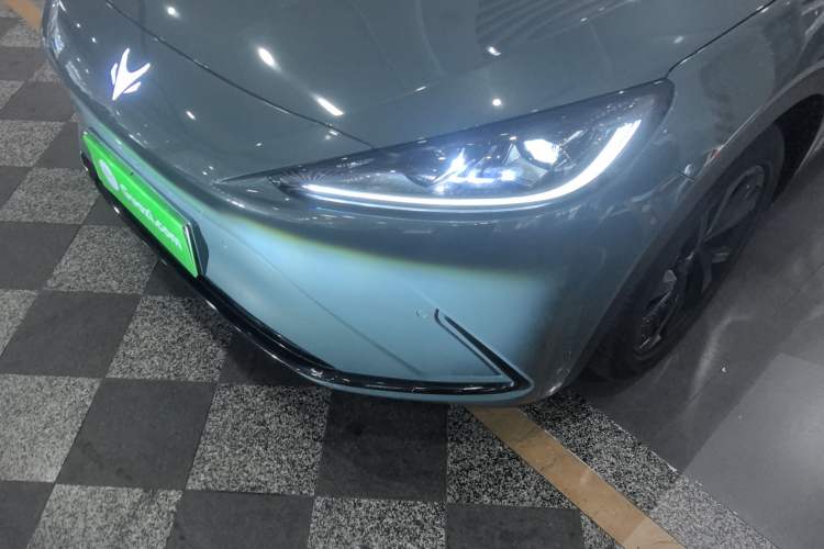 Used ARCFOX Alpha S 2023 525E Forest Edition 175kW Left Front Headlight