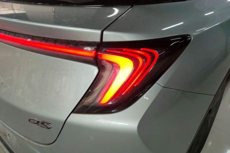 Used ARCFOX Alpha S 2023 735E+ Forest Edition 160kW Right Rear Taillight