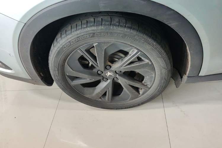 Used ARCFOX Alpha S 2023 735E+ Forest Edition 160kW Right Rear Wheel Hub