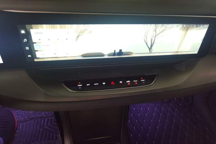 Used ARCFOX Alpha S 2023 603D Forest Edition 320kW Audio And AC Panel