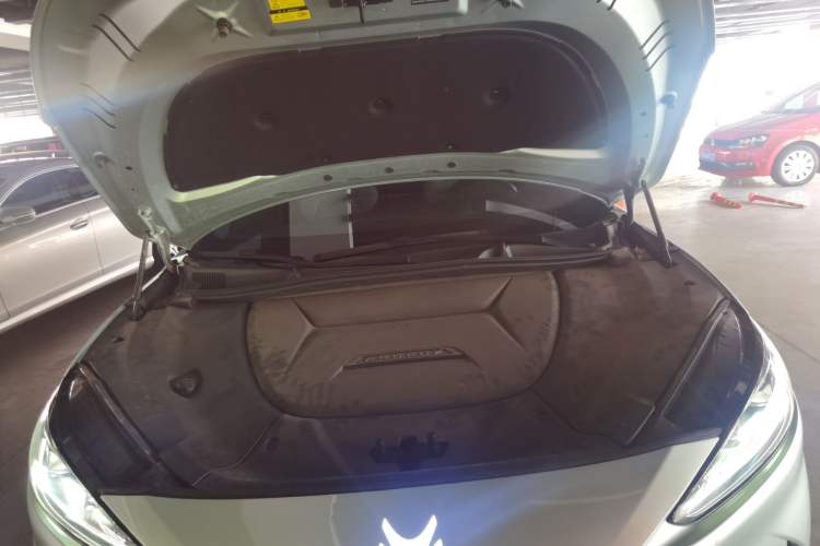 Used ARCFOX Alpha S 2023 603D Forest Edition 320kW Engine Bay