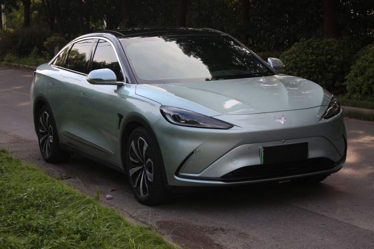 Used ARCFOX Alpha S 2023 603D Forest Edition 320kW Exterior 2
