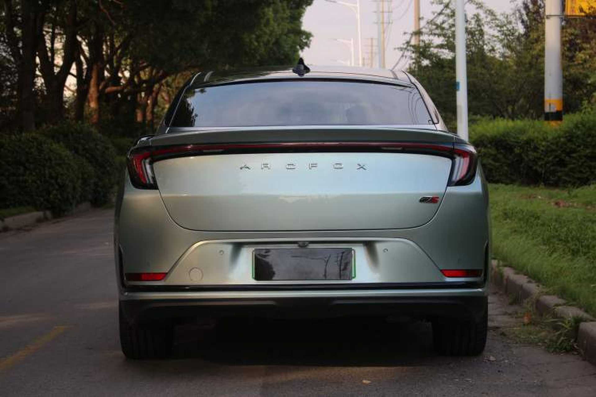 Used ARCFOX Alpha S 2023 603D Forest Edition 320kW Exterior 5