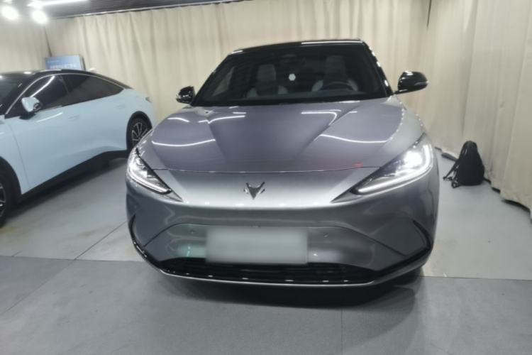 Used ARCFOX Alpha S 2023 650E Forest Edition PRO 175kw Front