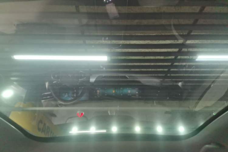 Used ARCFOX Alpha S 2023 650E Forest Edition PRO 175kw Headliner
