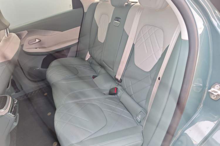 Used ARCFOX Alpha S 2023 735E+ Forest Edition 160kW Interior 4